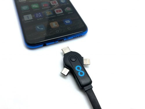 three in one charging cable by moovy